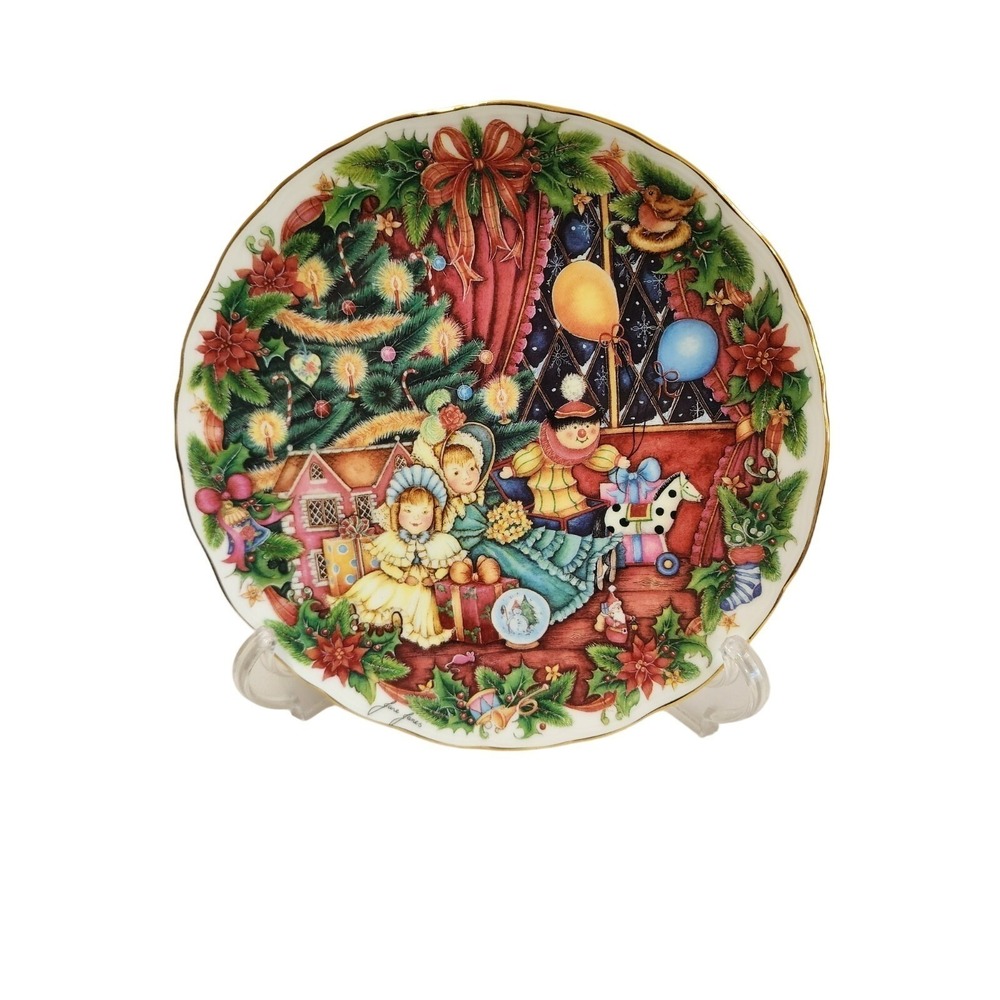 Royal Albert Bone China Christmas Toys Collector Plate Holiday Decor England